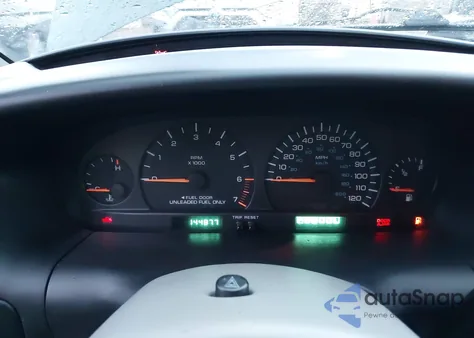 2000 Chrysler Grand Voyager Se из США, поврежденный, VIN 2C4GJ44GXYR832845